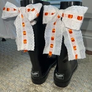 Size 10 Women’s Adjustable Calf Rain boot Personalized